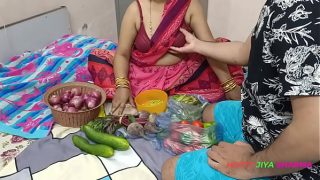 cute bhabhi making salad but horny dewar wants to fuck her with doggie style Videos