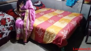 Desi Indian bhabhi in Pink Saree Hardly And Deep Fuck