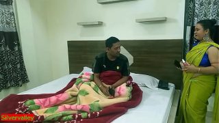 Indian aunty having hardcore fucking with her lover in a home Videos