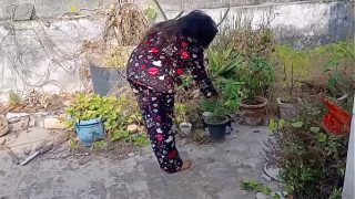 Indian Big Ass Milf Aunty Village Outdoor Sex In Forest Videos