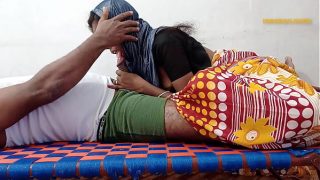 देसी सेक्सि बहन ने भाई का लंड चुसा Videos